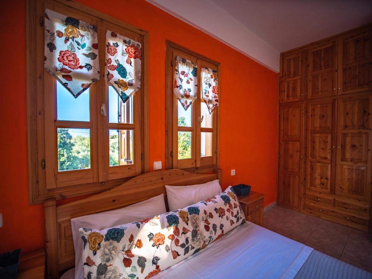 Orange House For Big Families In Damouchari - Delicious Houses Zewnętrze zdjęcie