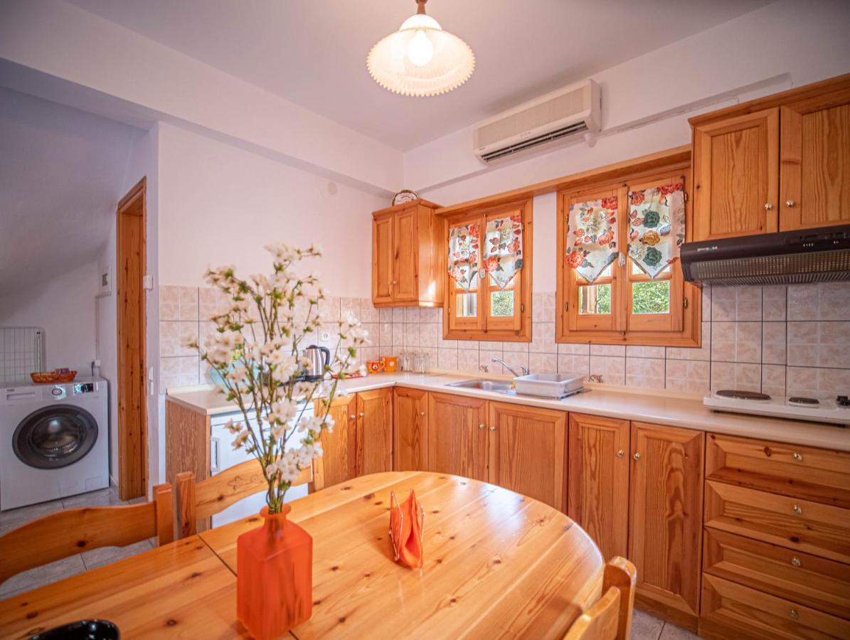Orange House For Big Families In Damouchari - Delicious Houses Zewnętrze zdjęcie