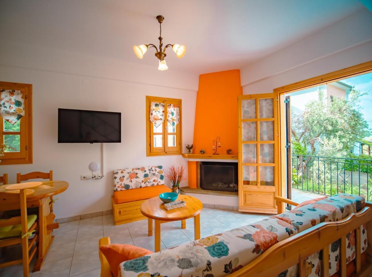 Orange House For Big Families In Damouchari - Delicious Houses Zewnętrze zdjęcie