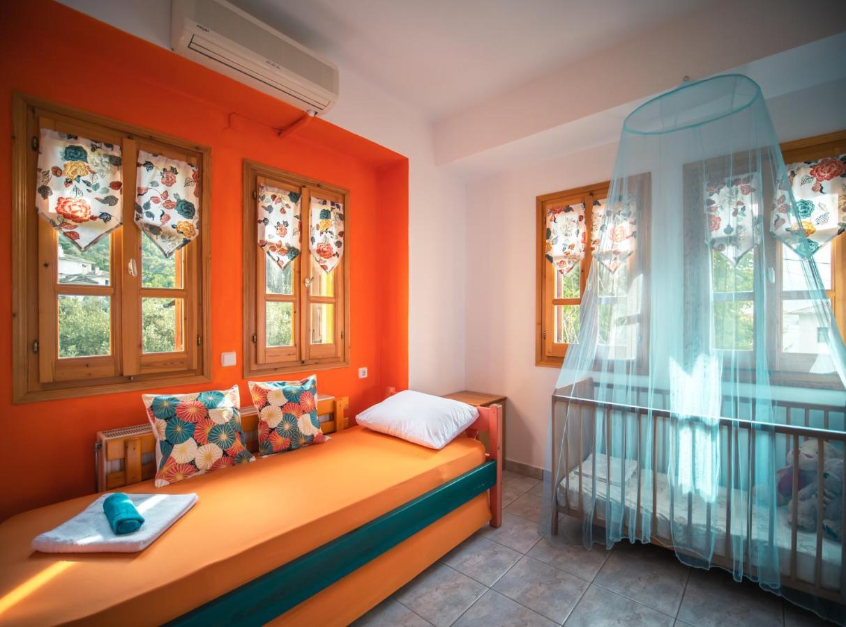 Orange House For Big Families In Damouchari - Delicious Houses Zewnętrze zdjęcie