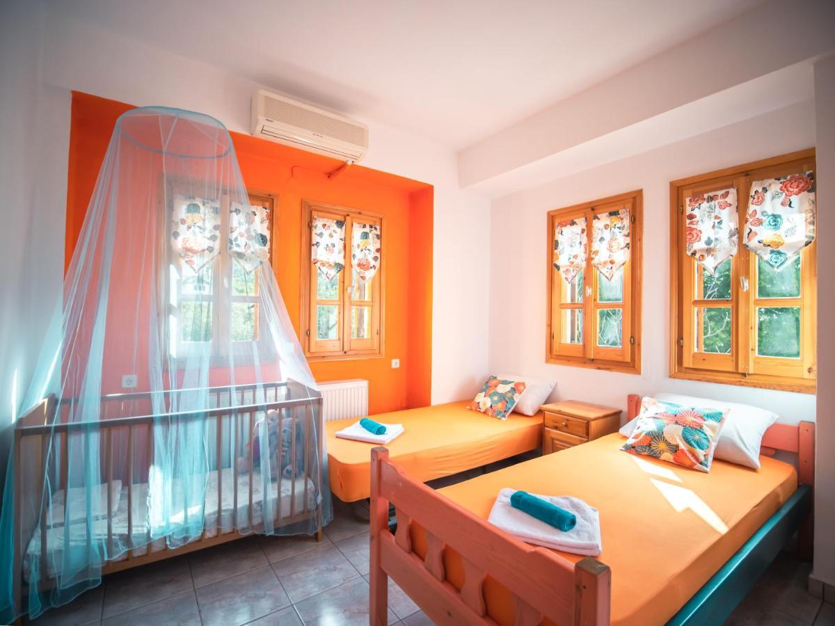 Orange House For Big Families In Damouchari - Delicious Houses Zewnętrze zdjęcie